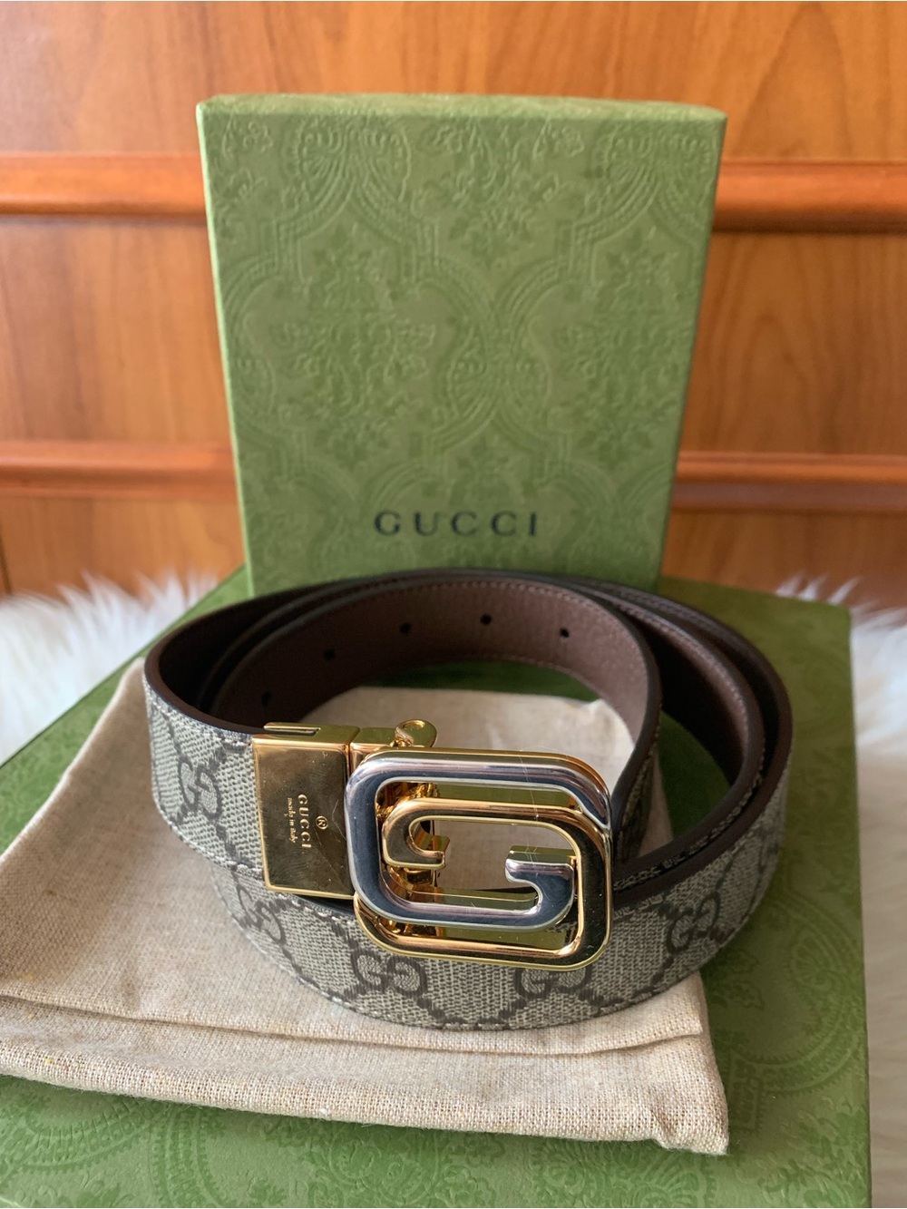 Authentic GUCCI Two-tone Supreme Belt ✨